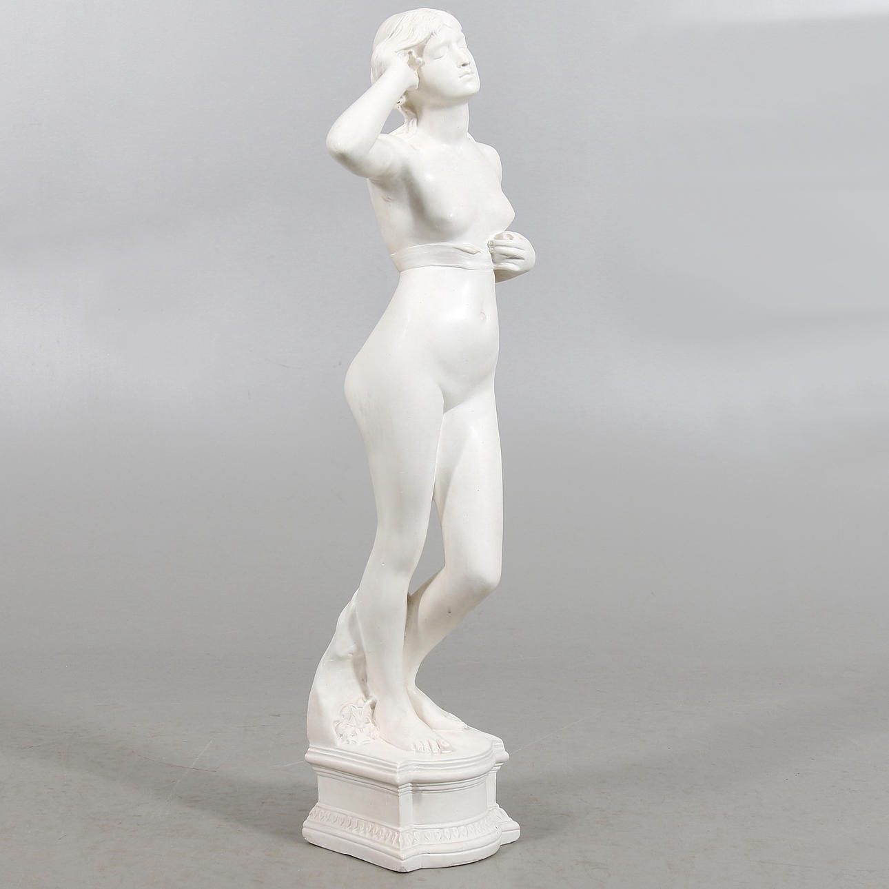 SKULPTUR, bemålad gips, "Snöklockan", efter Per Hasselberg, Paris. 18/1900-tal.