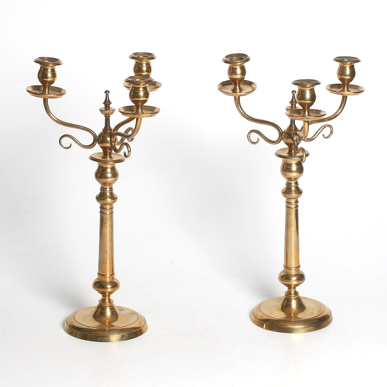 KANDELABRAR, ett par, mässing, Nils Petter Lindberg, Sundsvall.