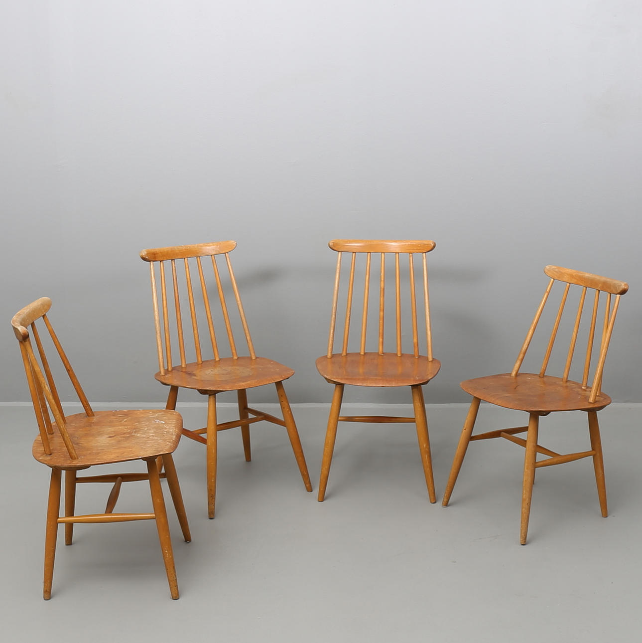 ILMARI TAPIOVAARA. Stolar, 2+2 st "Fanett" för Edsbyverken 1950/60-tal.