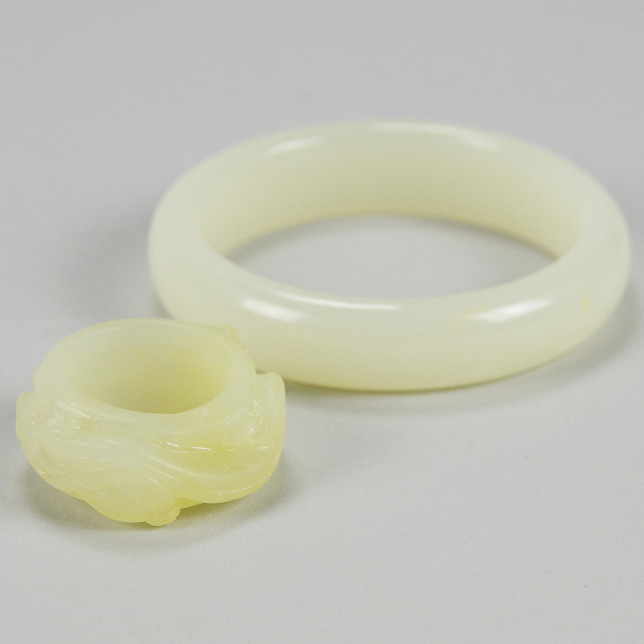 ARMBAND SAMT RING, jade, samtida.