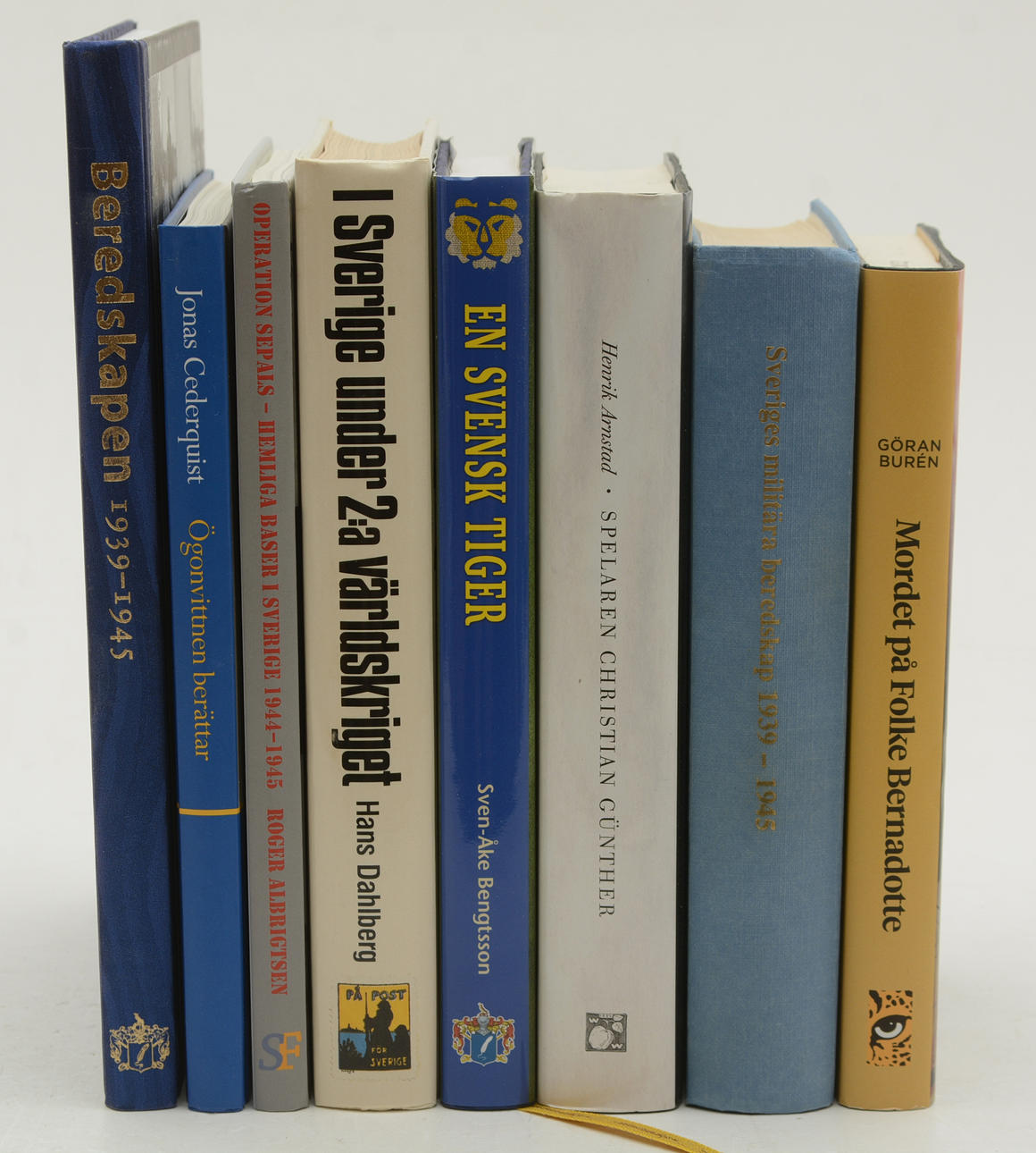 Böcker om Sverige under andra världskriget, 8 vol.