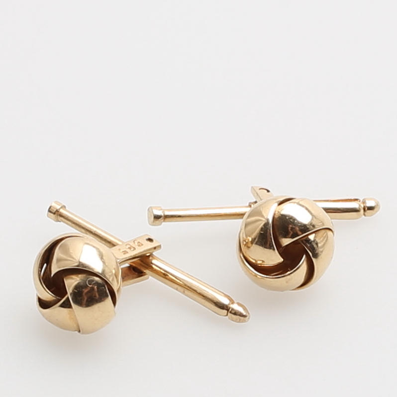 KRAGKNAPPAR/MANSCHETTKNAPPAR, 18K samt 14K gulguld, totalvikt 3,3 gram.