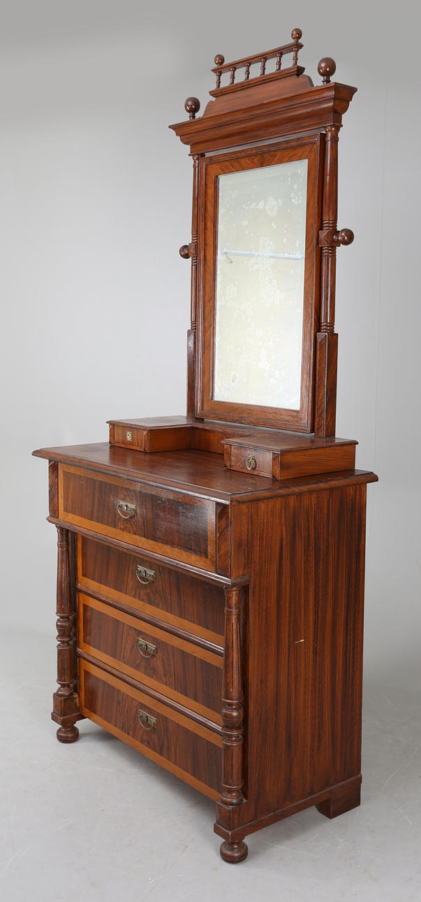 SPEGELBYRÅ, 18/1900-tal.