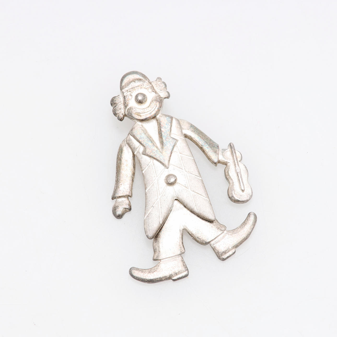 ANHÄNGER, Clown mit Geige, Silber.