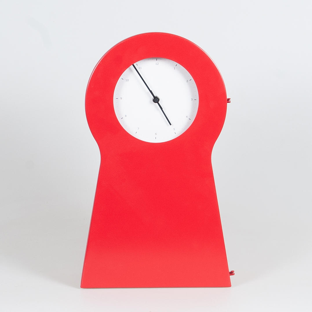 THOMAS ERIKSSON. För IKEA, Klocka/skåp, PS 1995.