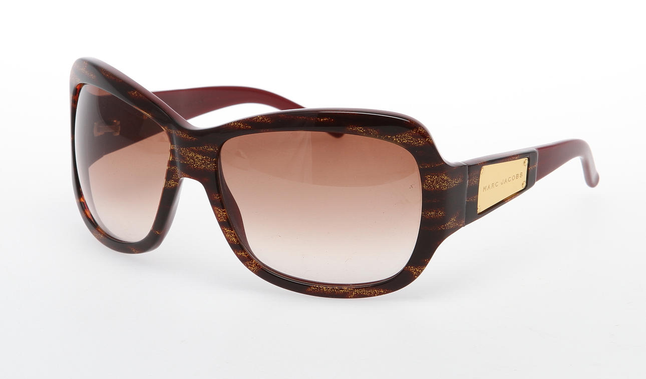 SOLGLASÖGON, 2 st. Marc Jacobs samt Kate Spade.