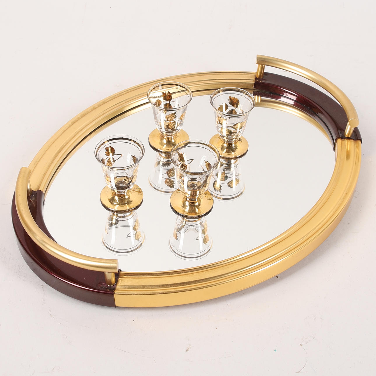 PEILITARJOTIN, 4 näppärilasia, 1900-luku.