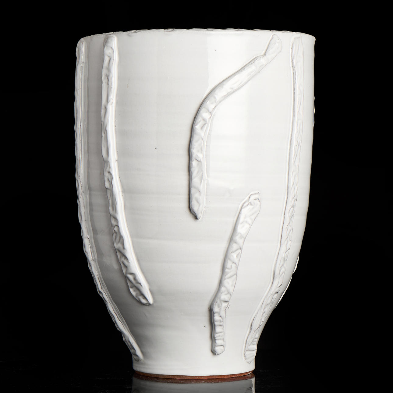 GOLVVAS/KRUKA, keramik, vitglaserad, samtida.