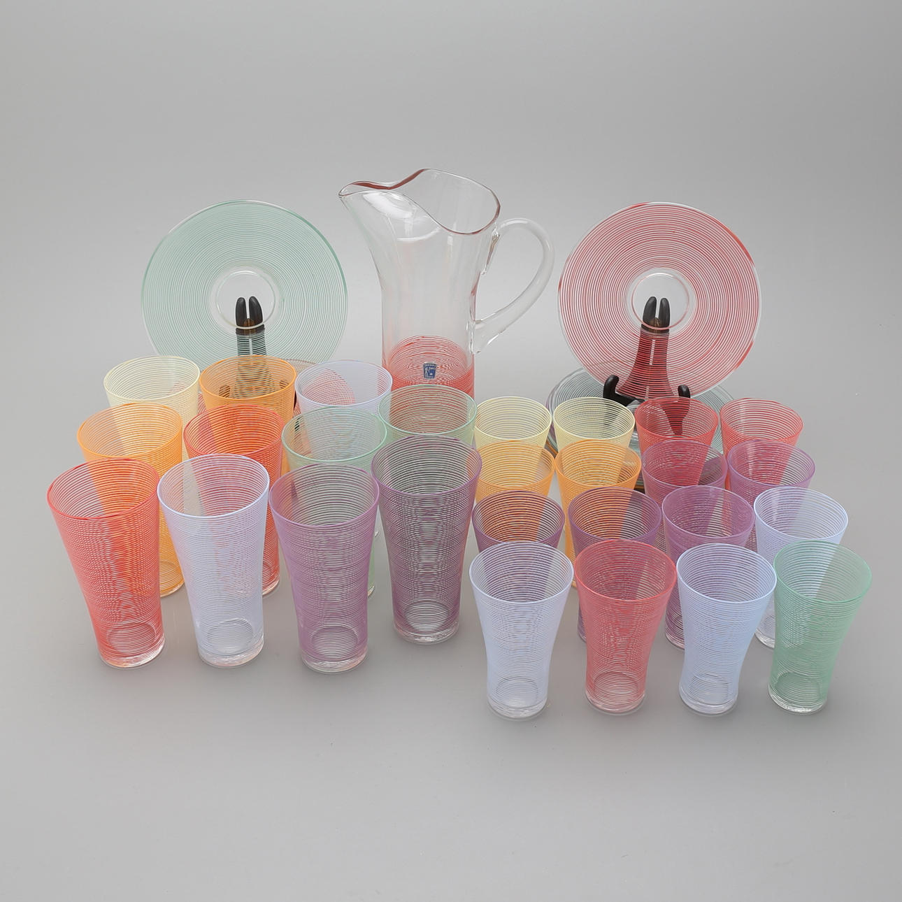 GLAS, 39 delar, "Party", Bengt Orup, Johansfors.