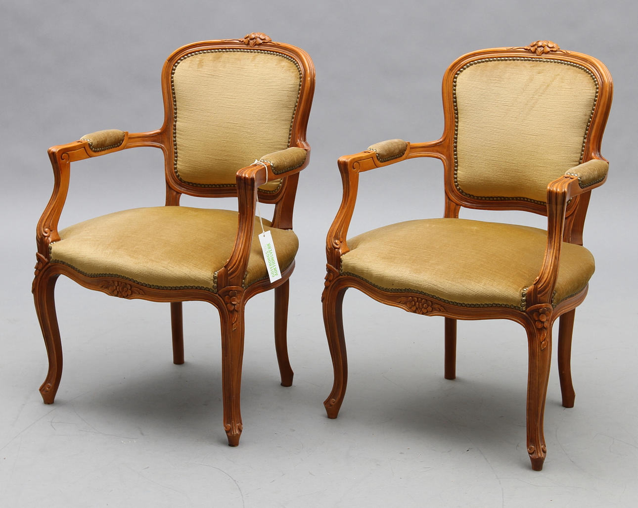 SALONGSGRUPP, 3 delar, rokokostil, 1900-tal.