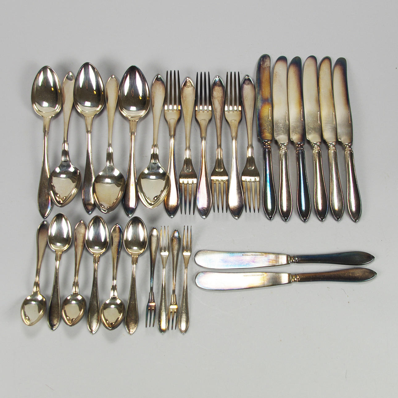 BESTICKUPPSÄTTNING, "Svensk spets", nysilver.