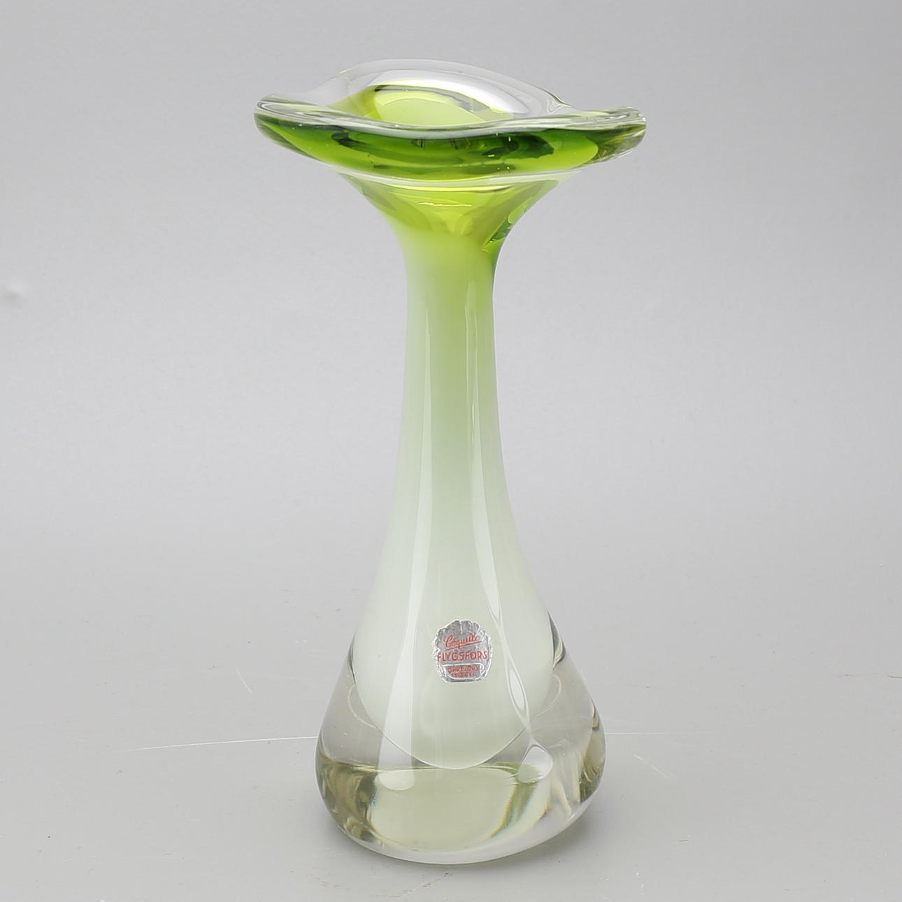 VAS, glas, "Coquille", Paul Kedelv, Flygsfors, signerad och daterad -54.