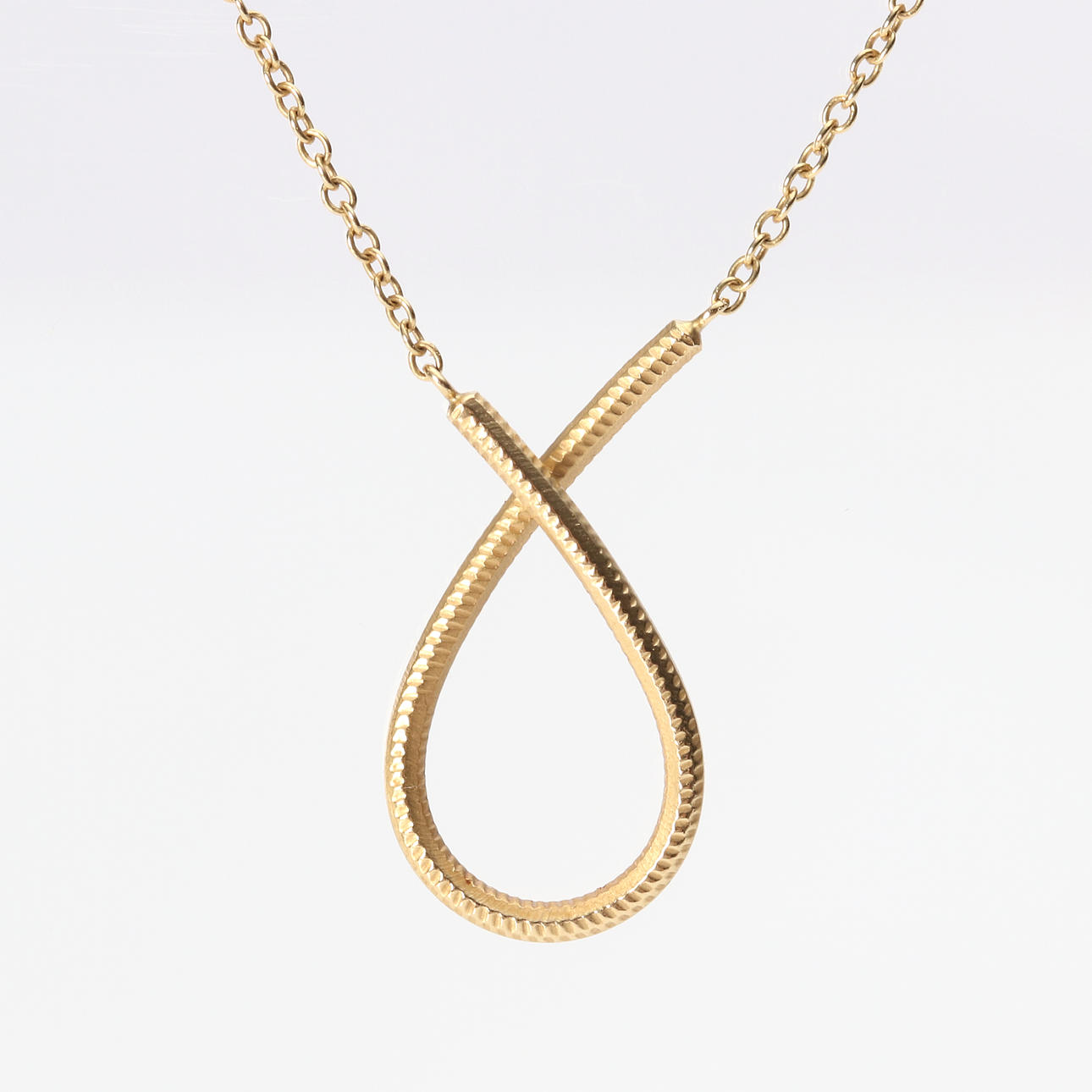 DULONG "KHARISMA", HALSBAND, 18k guld.