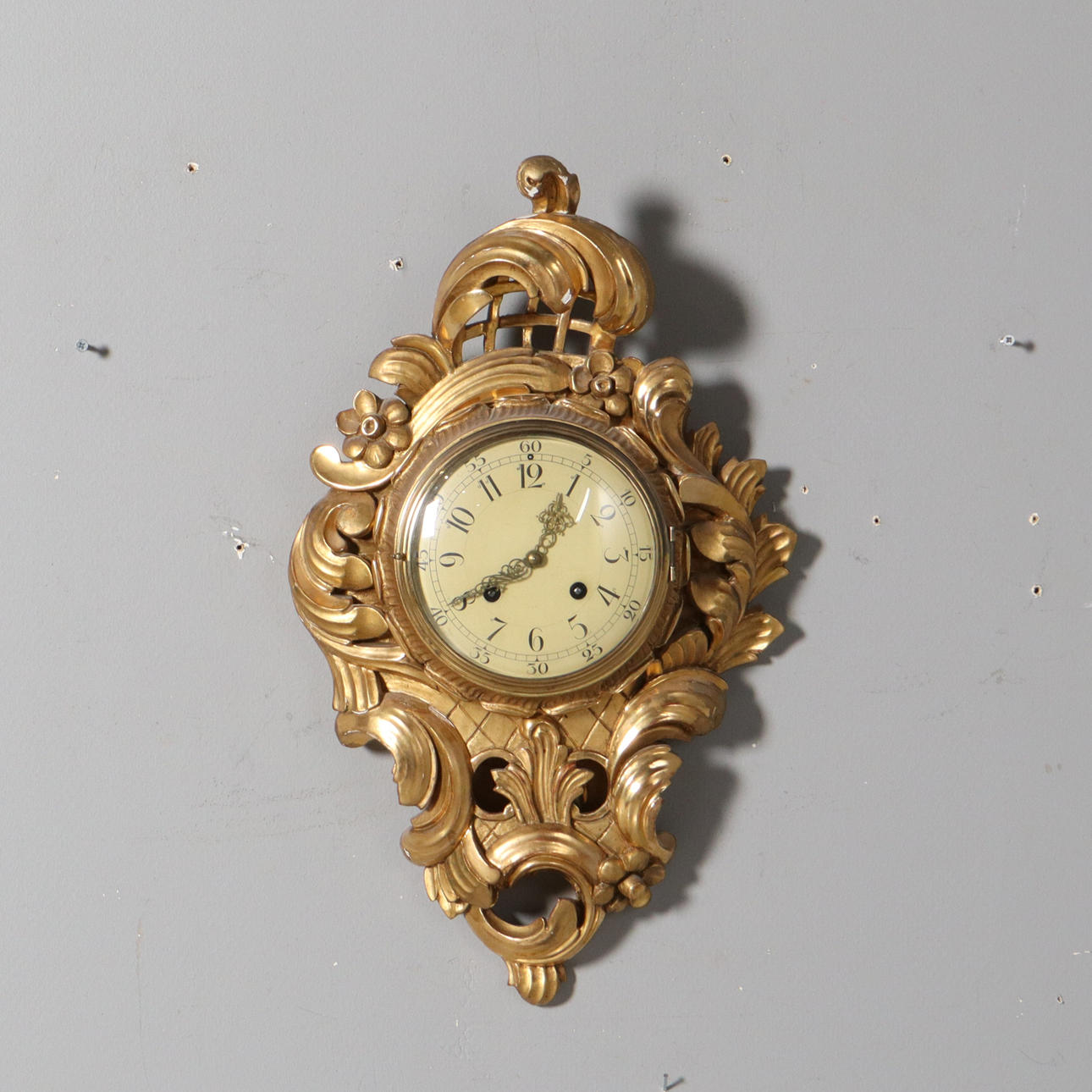 VÄGGPENDYL, rokoko-stil.