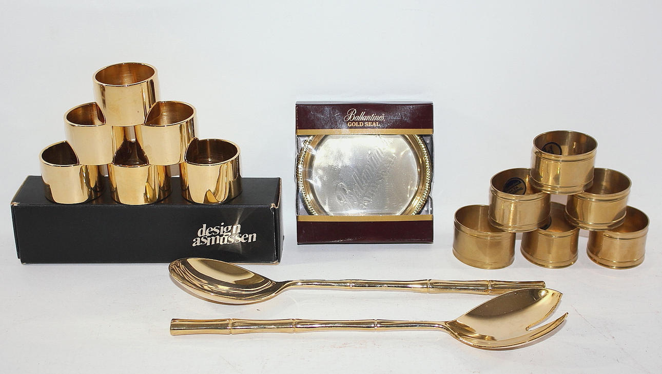 SERVETTRINGAR, 6 st mässing, 12 st metall guldbeläggning 24 karat, design Asmussen.