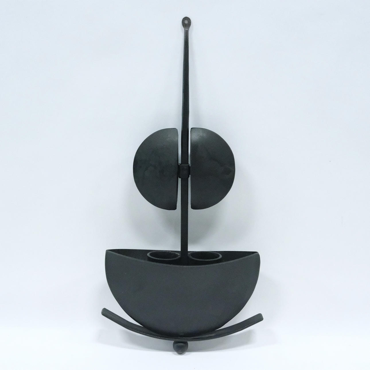 BENGT GUSTAFSSON, AMPEL/LJUSSTAKE, SMIDE.