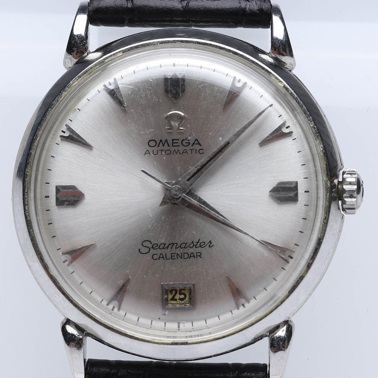 OMEGA, Seamaster, automatic, Calendar, circa 1950.