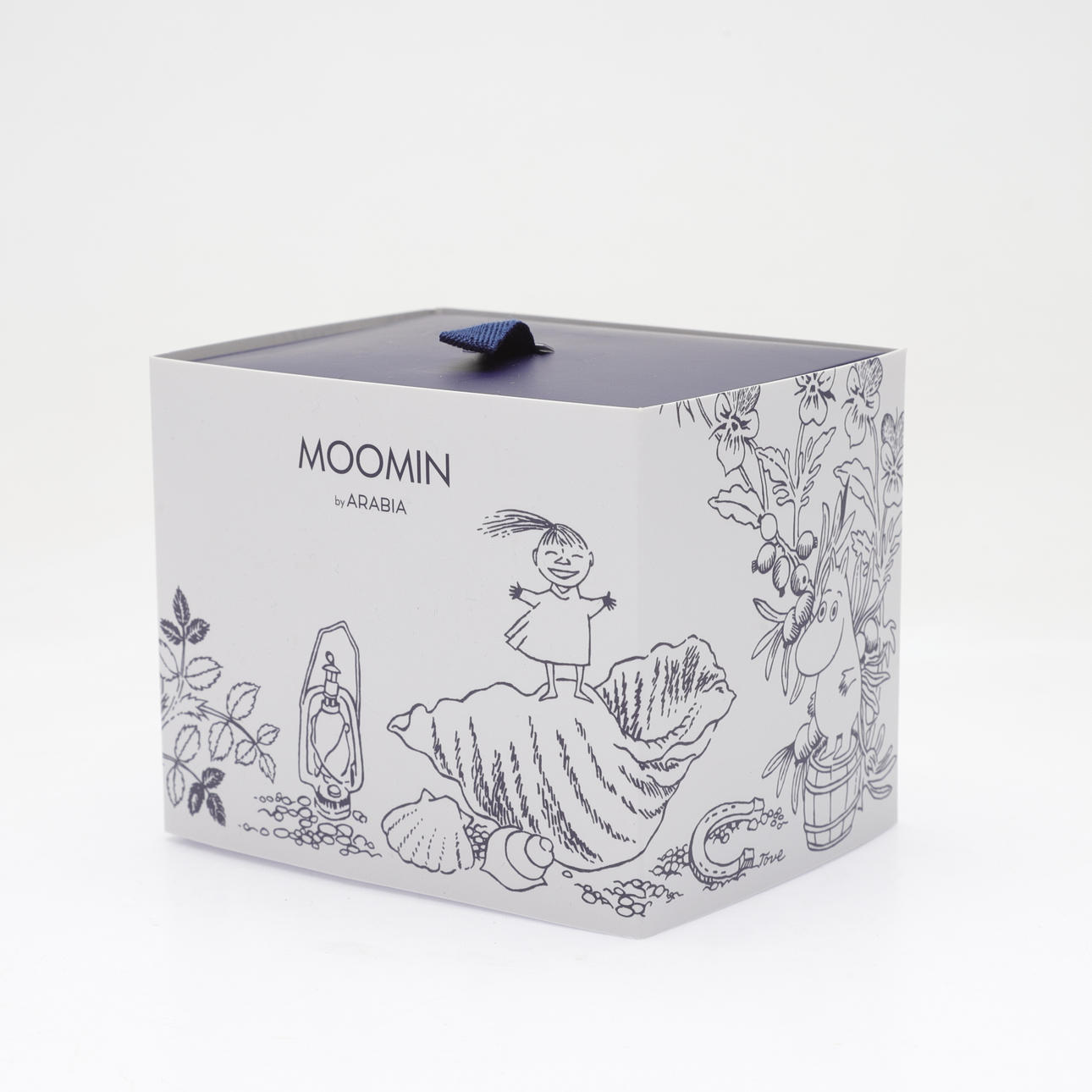 MUMINMUGG, porslin, "Havsbris", Arabia, 2023.