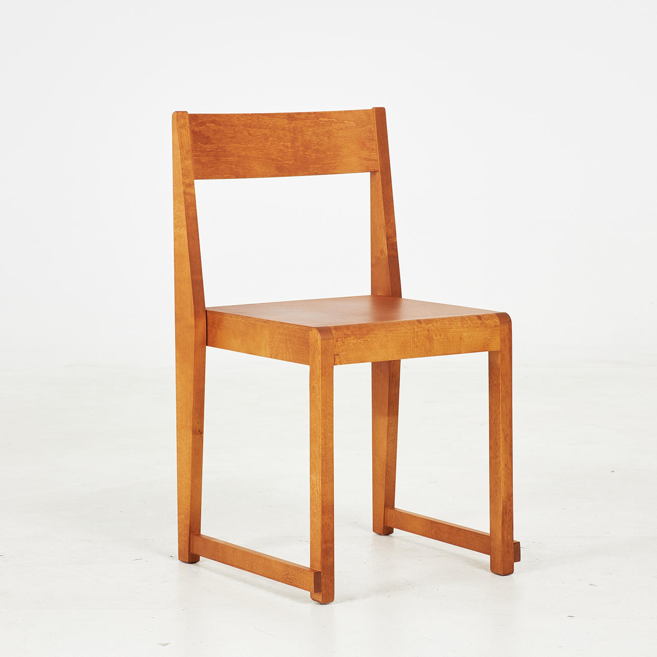 STOL. "Chair 01", Frama, björk, brännmärkt.
