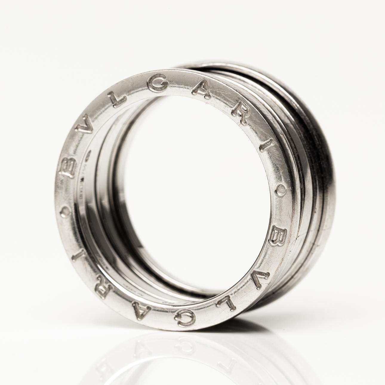 BVLGARI, ein B.zero1-Ring, 4 Bänder, 18 K Weißgold.