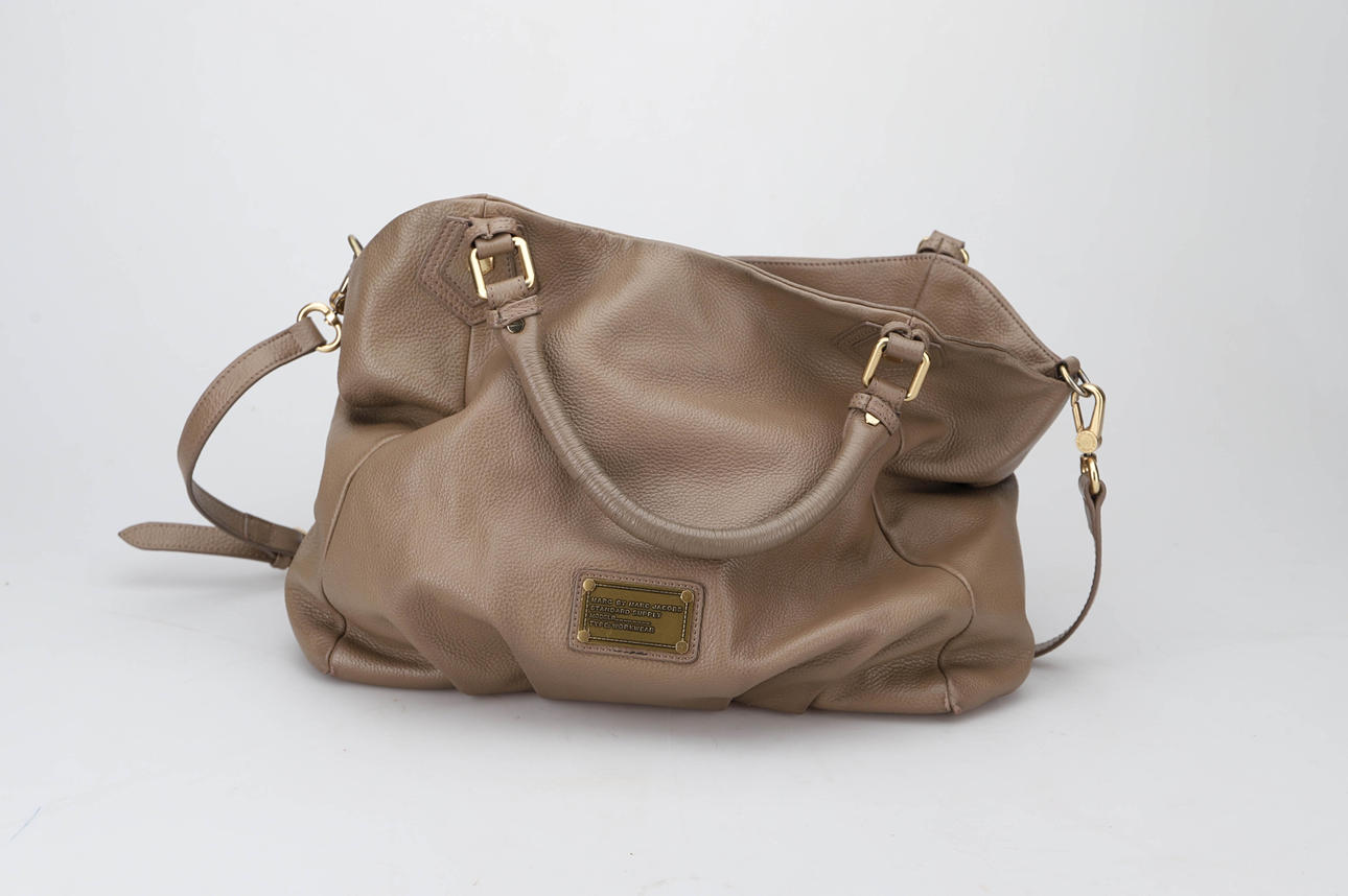 MARC JACOBS, Taske, læder, guldfarvede detaljer.