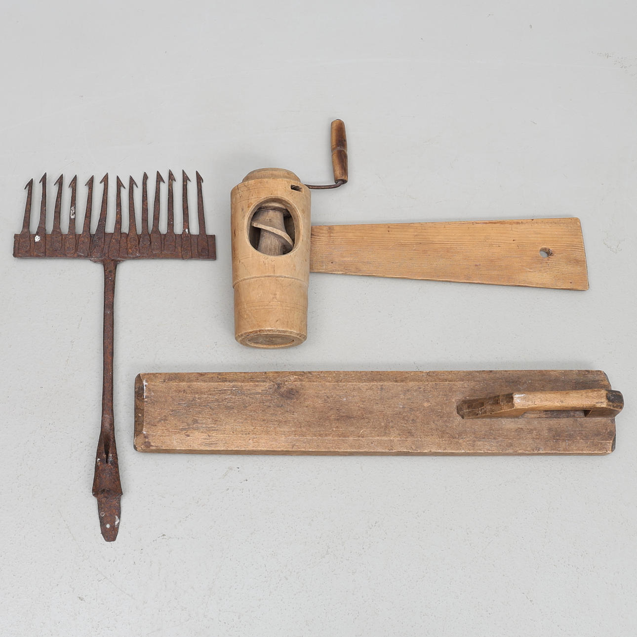 Diverse redskap Allmoge 1800 tal.
