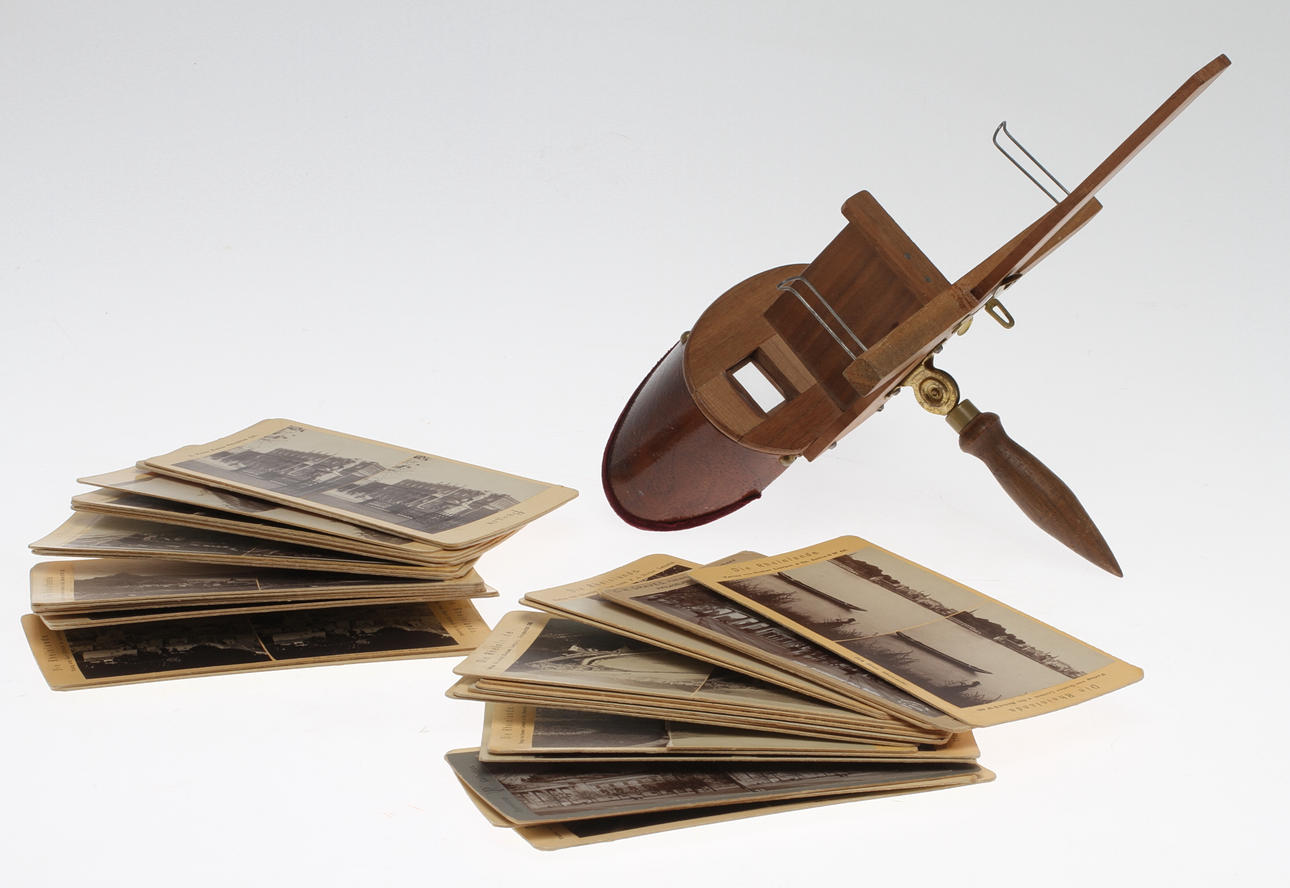 STEREOSKOP med bilder, sekelskiftet 1800/1900.