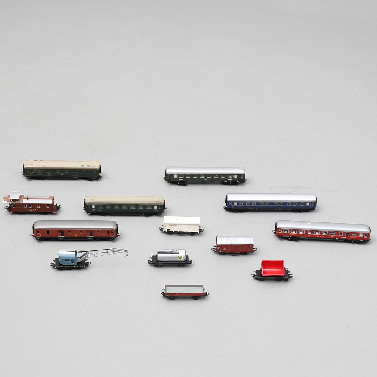 MÄRKLIN, 13 vagnar.