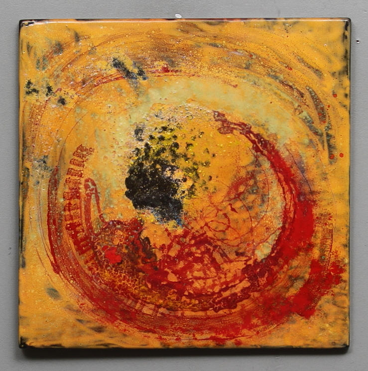 HANNELORE DREUTLER. Emalj på plåt, osignerad.