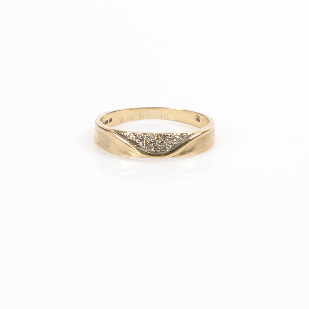 9CT KULTAINEN TIMANTTI-NAUHA.