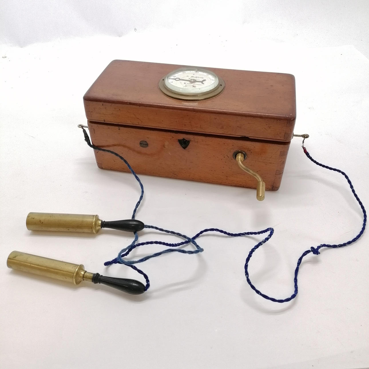 ANTIQUE MAHOGANY CASED ELECTRIC CHARGE / SHOCK MACHINE.