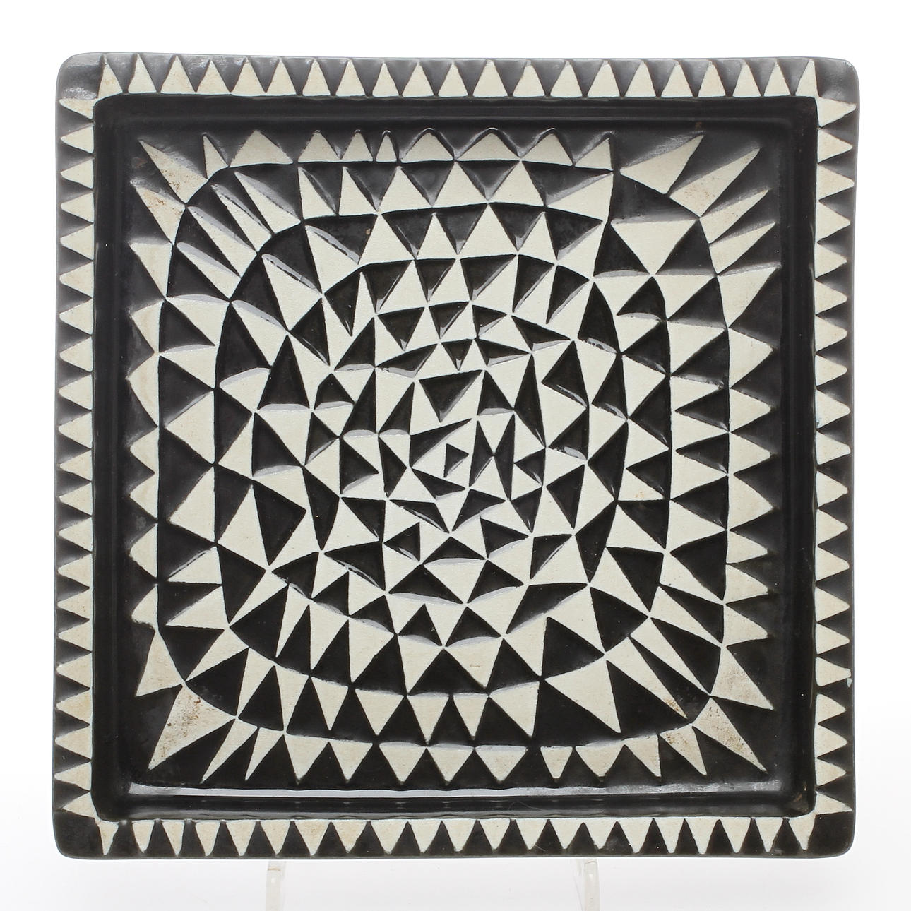 ASKFAT, stengods, "Domino", design Stig Lindberg, Gustavsberg.