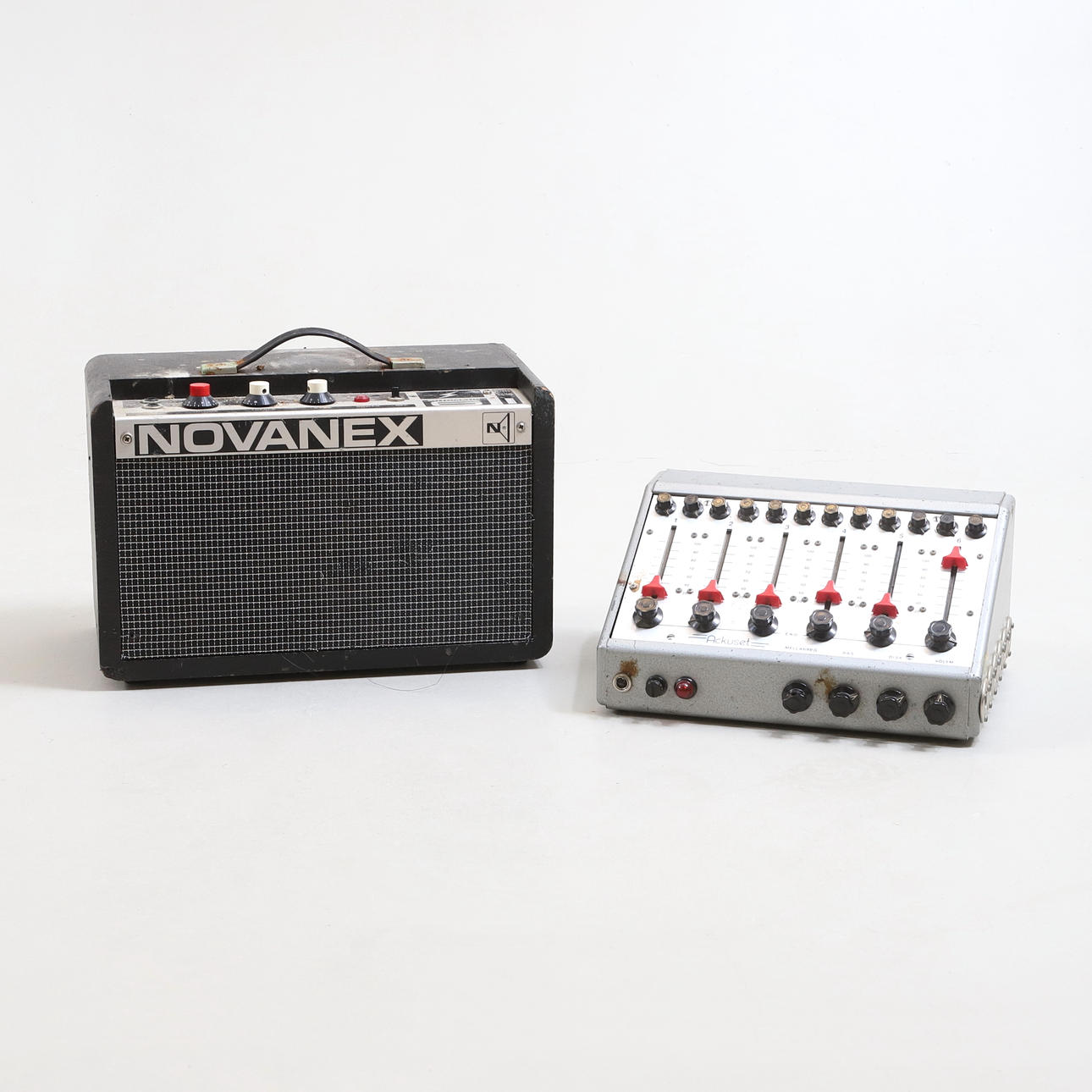 NOVANEX & ACKUSET, 2 st, 1900-tal.