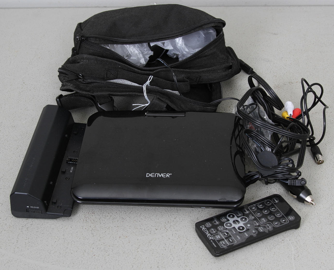 PORTABEL DVDSPELARE, Denver mt-779dvbt.