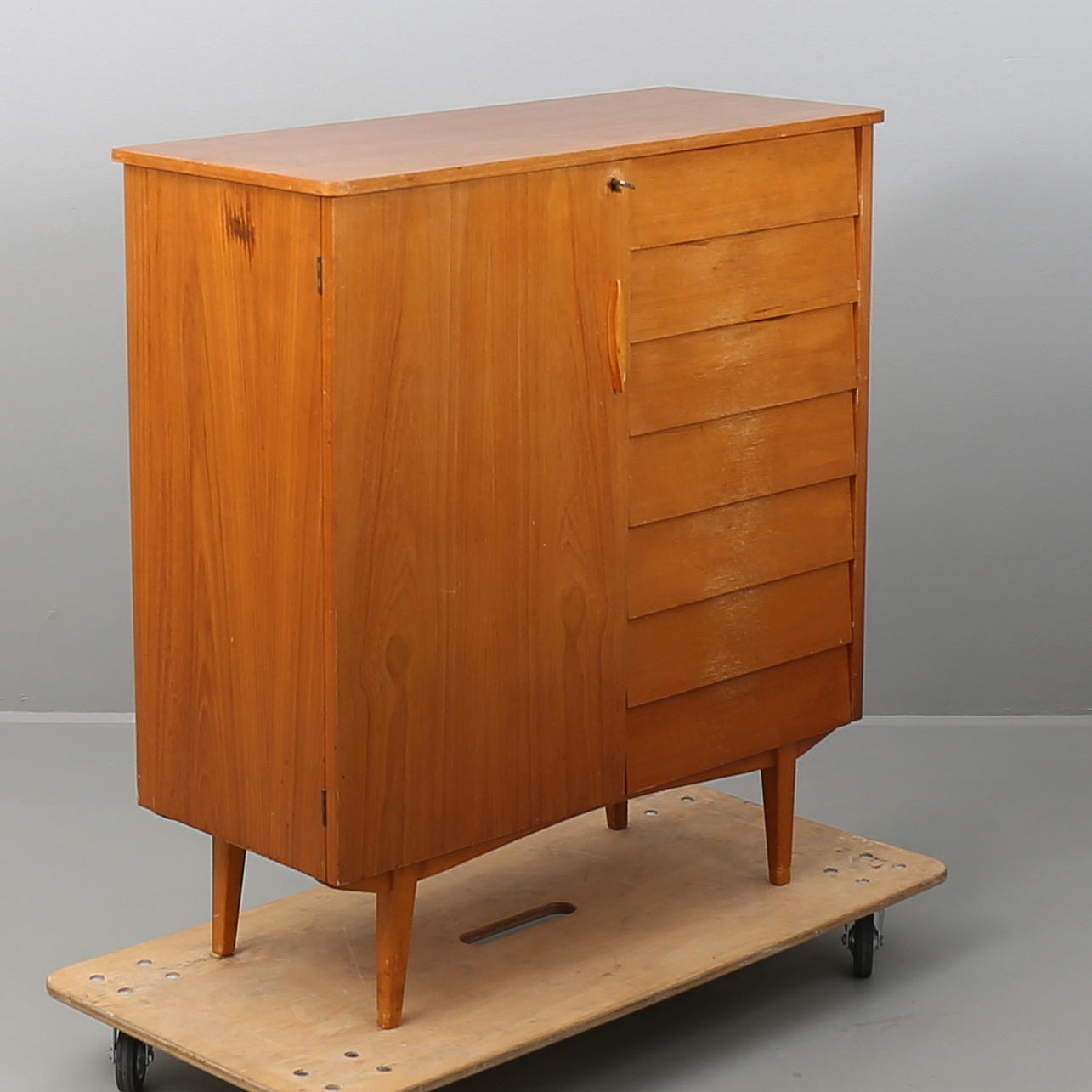 SKÅP, teak 1960-tal.