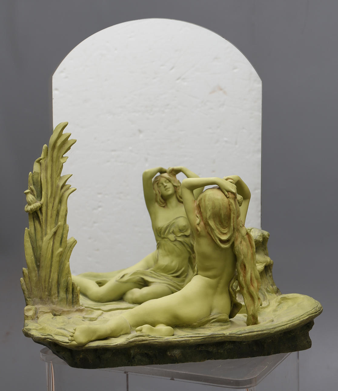 LANGER. Spiegel mit Welle.