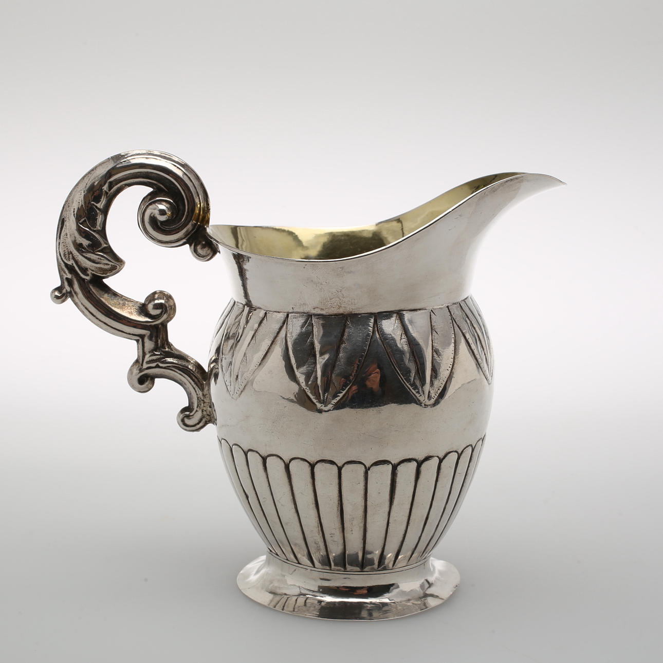 GRÄDDKANNA, silver, J E Åhlen Sala 1853, senempire.