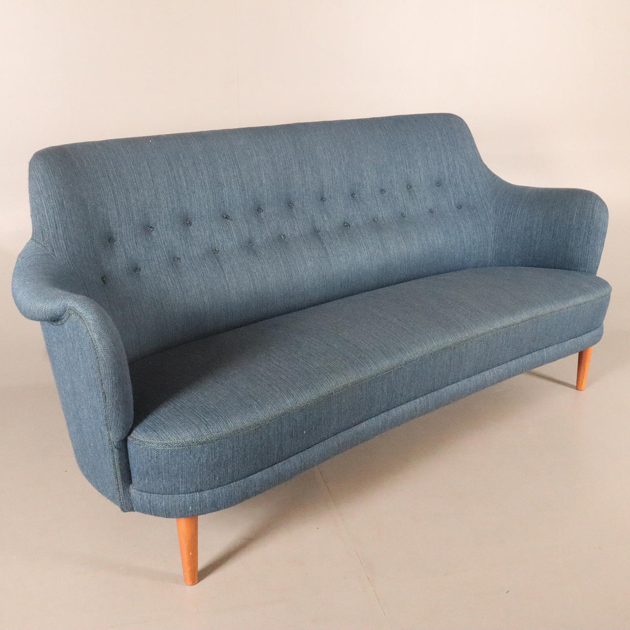 Un sofá, «samsas» O.H Sjögren, Tranås.