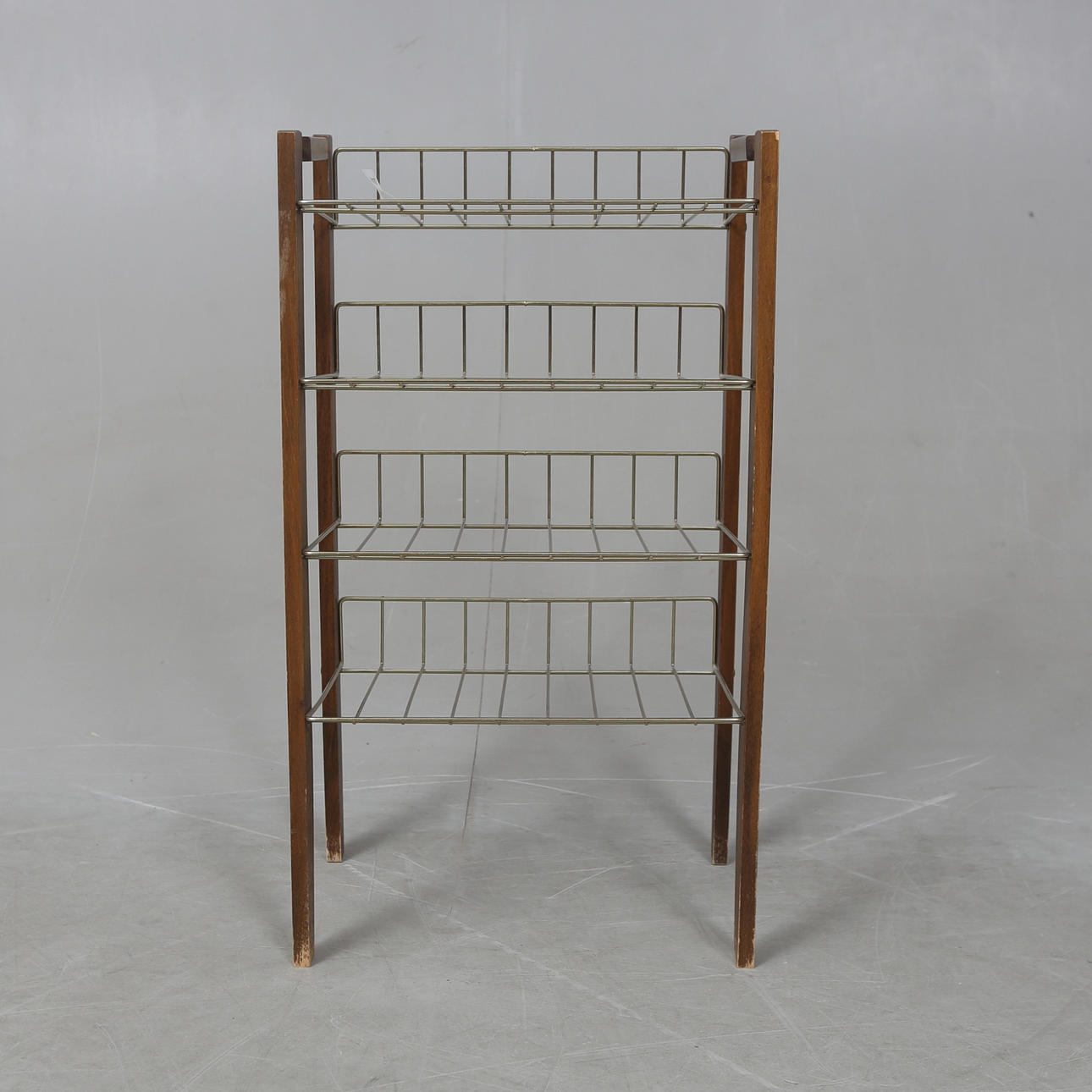 TIDNINGSHYLLA, 1900-talets andra hälft.