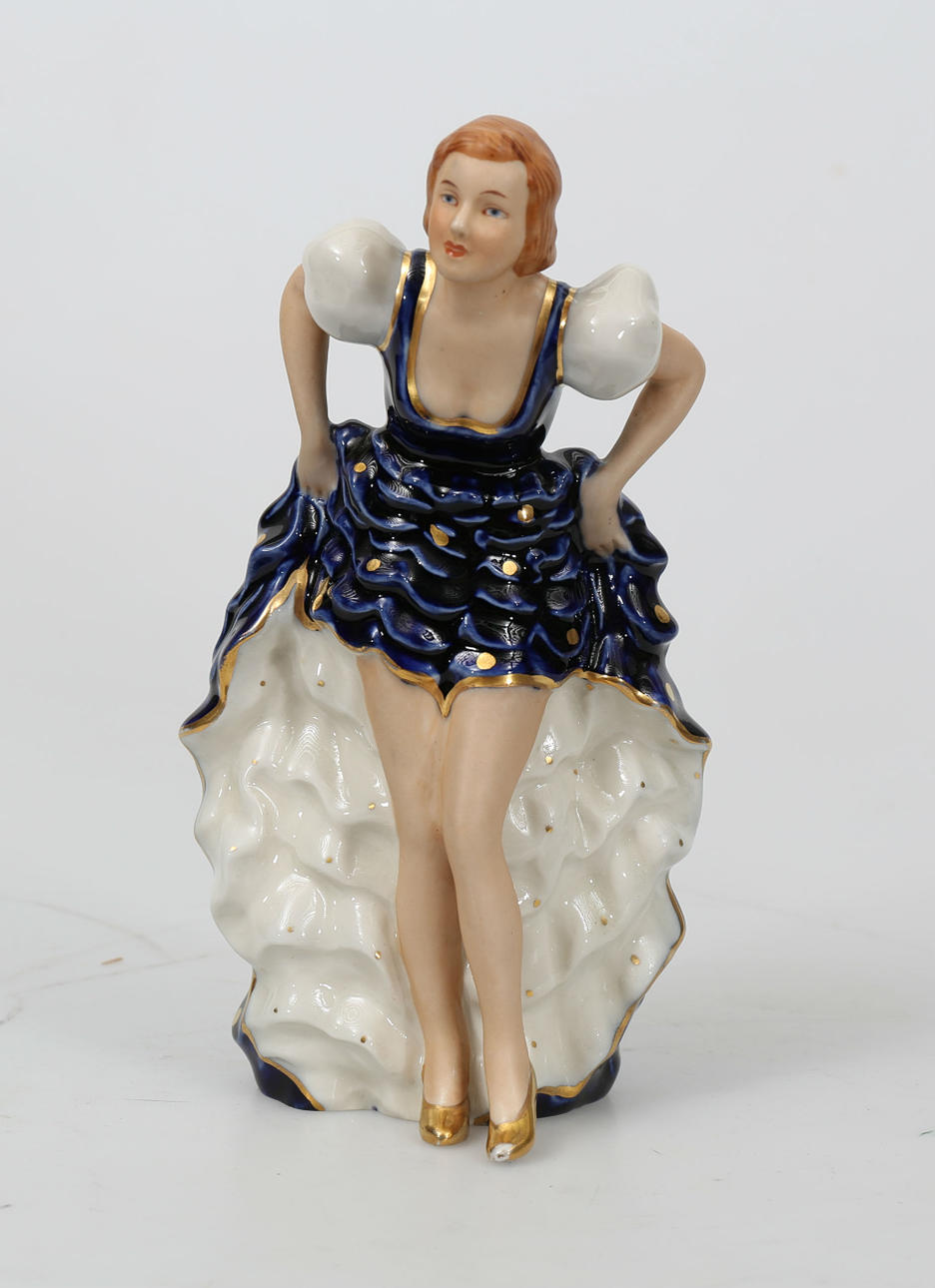 FIGURIN, porslin, Dansande kvinna, Royal Dux.