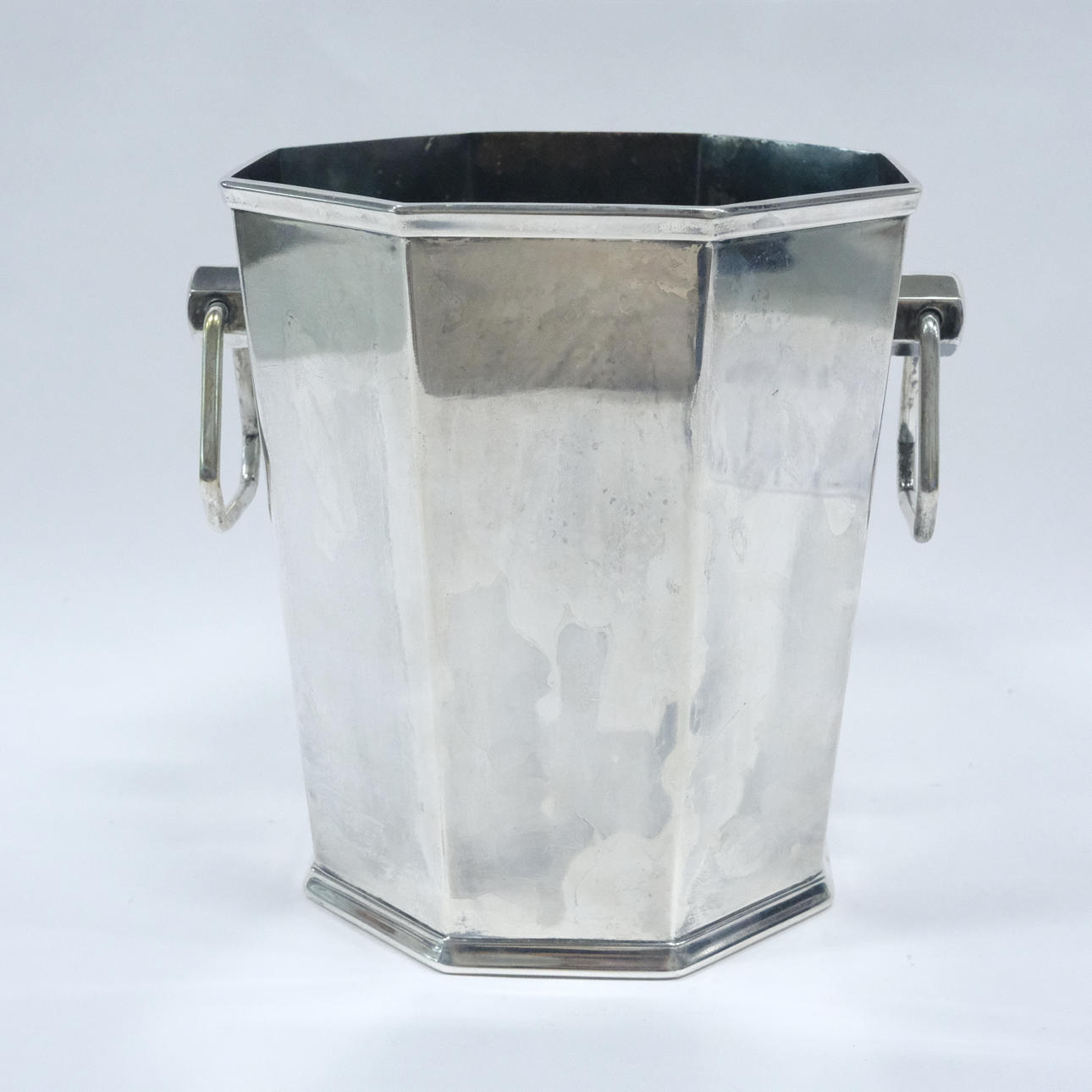 CHAMPAGNE COOLER, SOPPIL WOLFF.