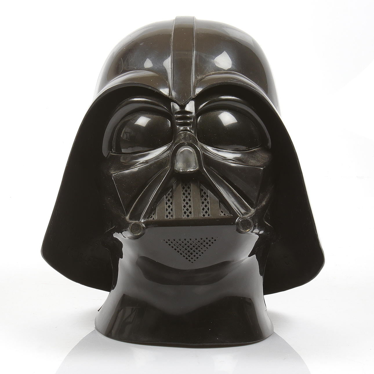 STAR WARS, Darth Vader-Helm aus Kunststoff.