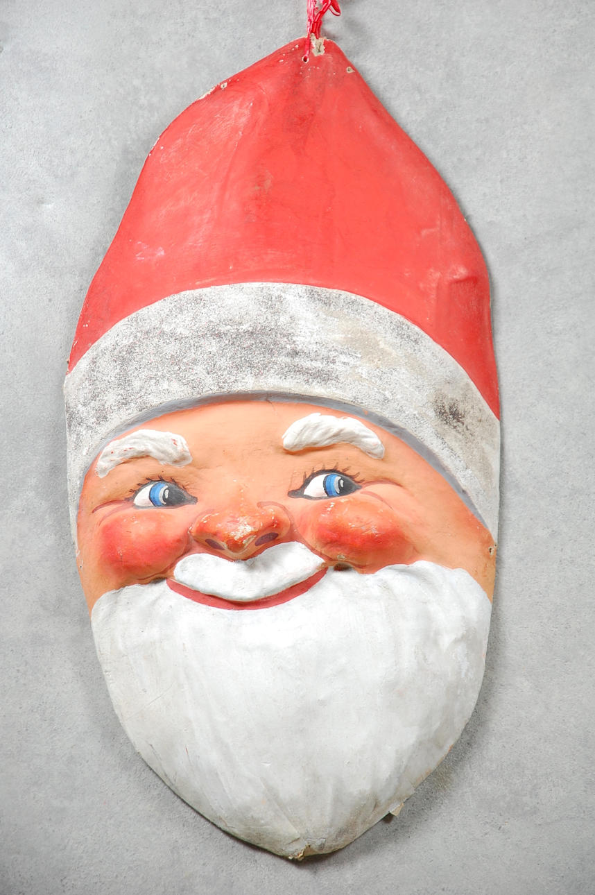 TOMTE, papier maché, från Lanthandel, enligt uppgift 1940-50 tal.