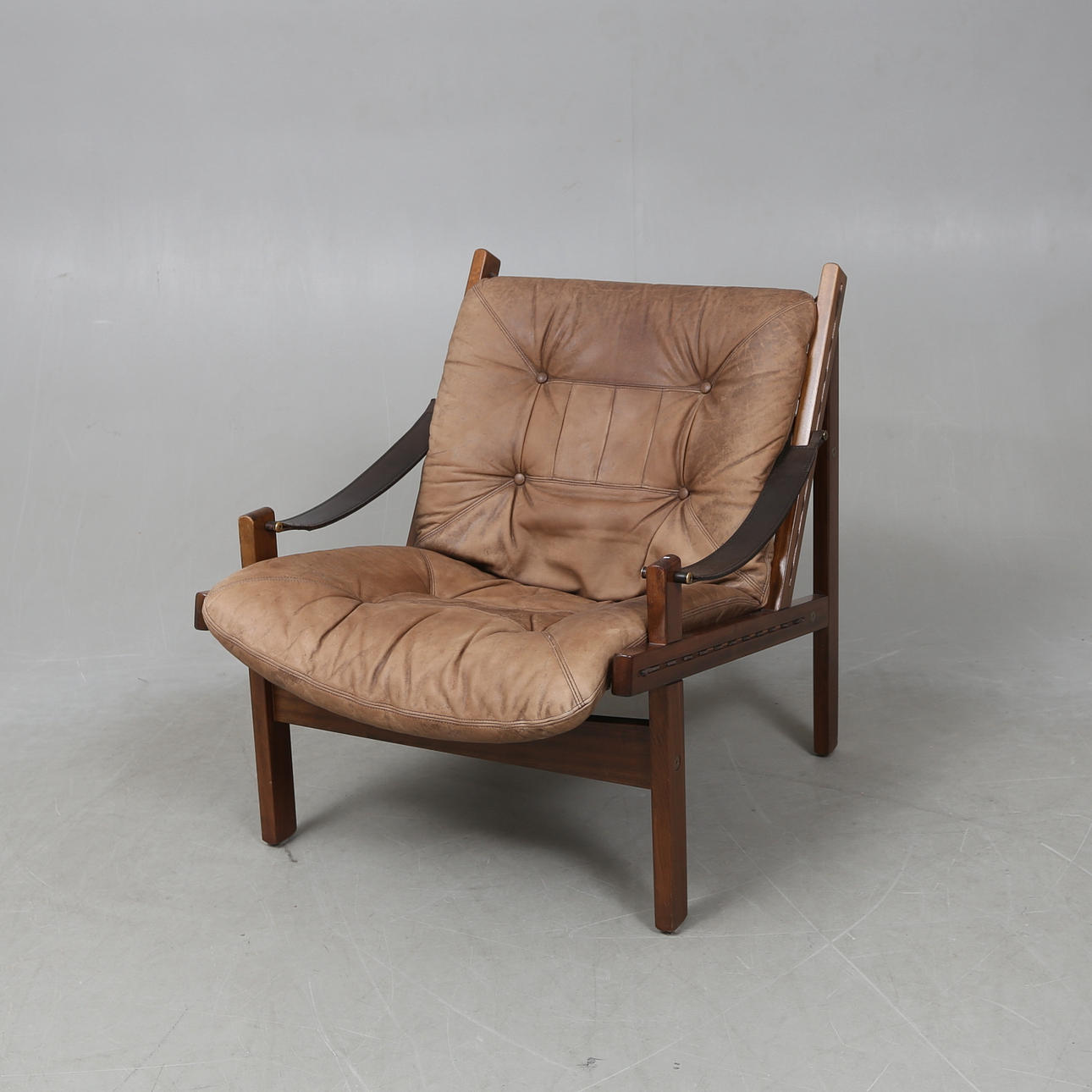 TORBJÖRN AFDAL. Fåtölj, ''Hunter'', Bruksbo.