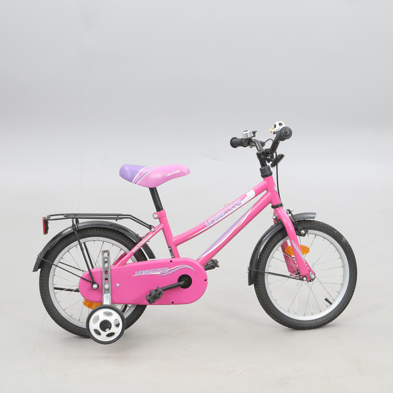 BARNCYKEL, Yosemite Biltema.