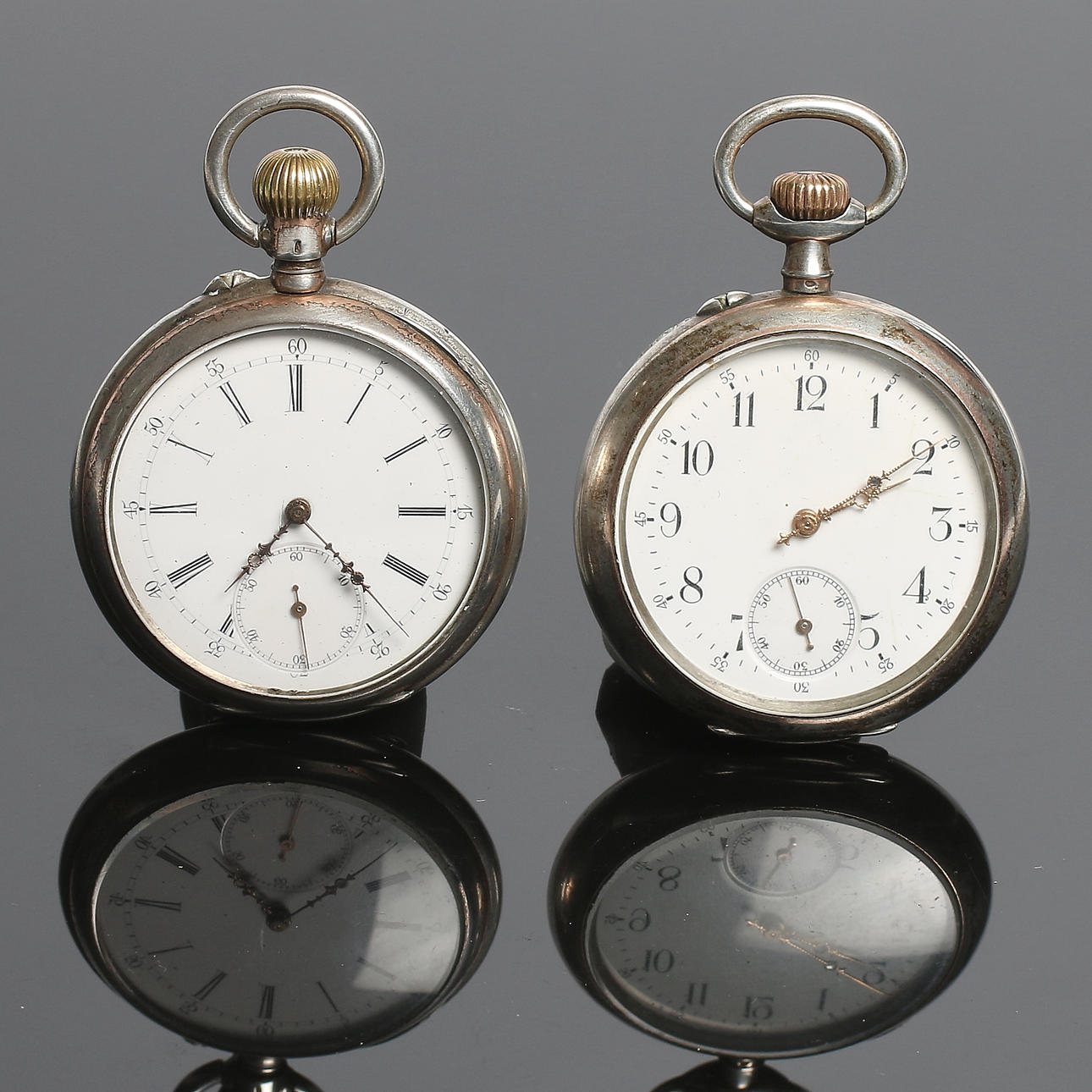 FICKUR, 2 st, silver, "L.U.C. Bikupan" och " Chaton", 1900-talets början.