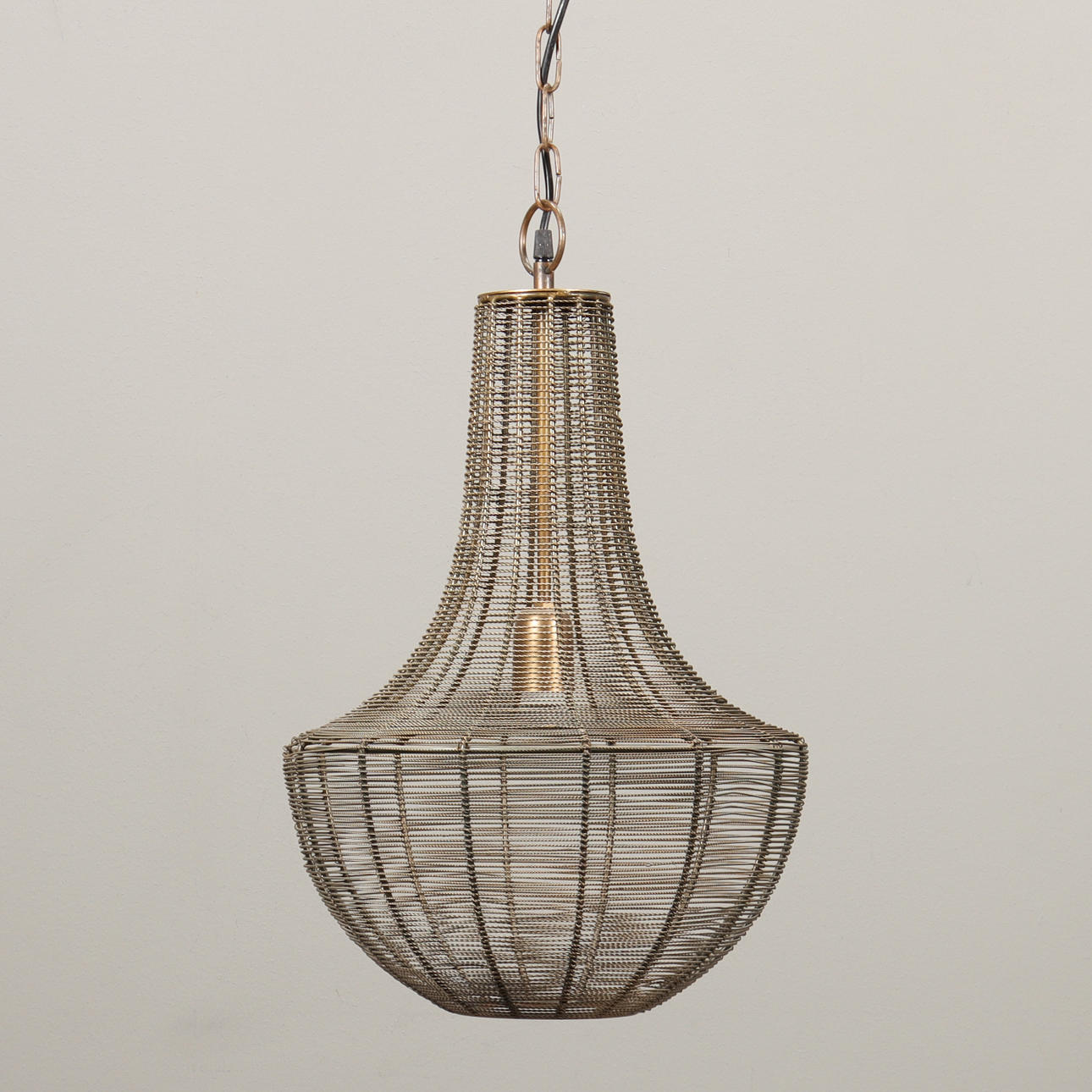 TAKLAMPA Kingstown, PR Home.