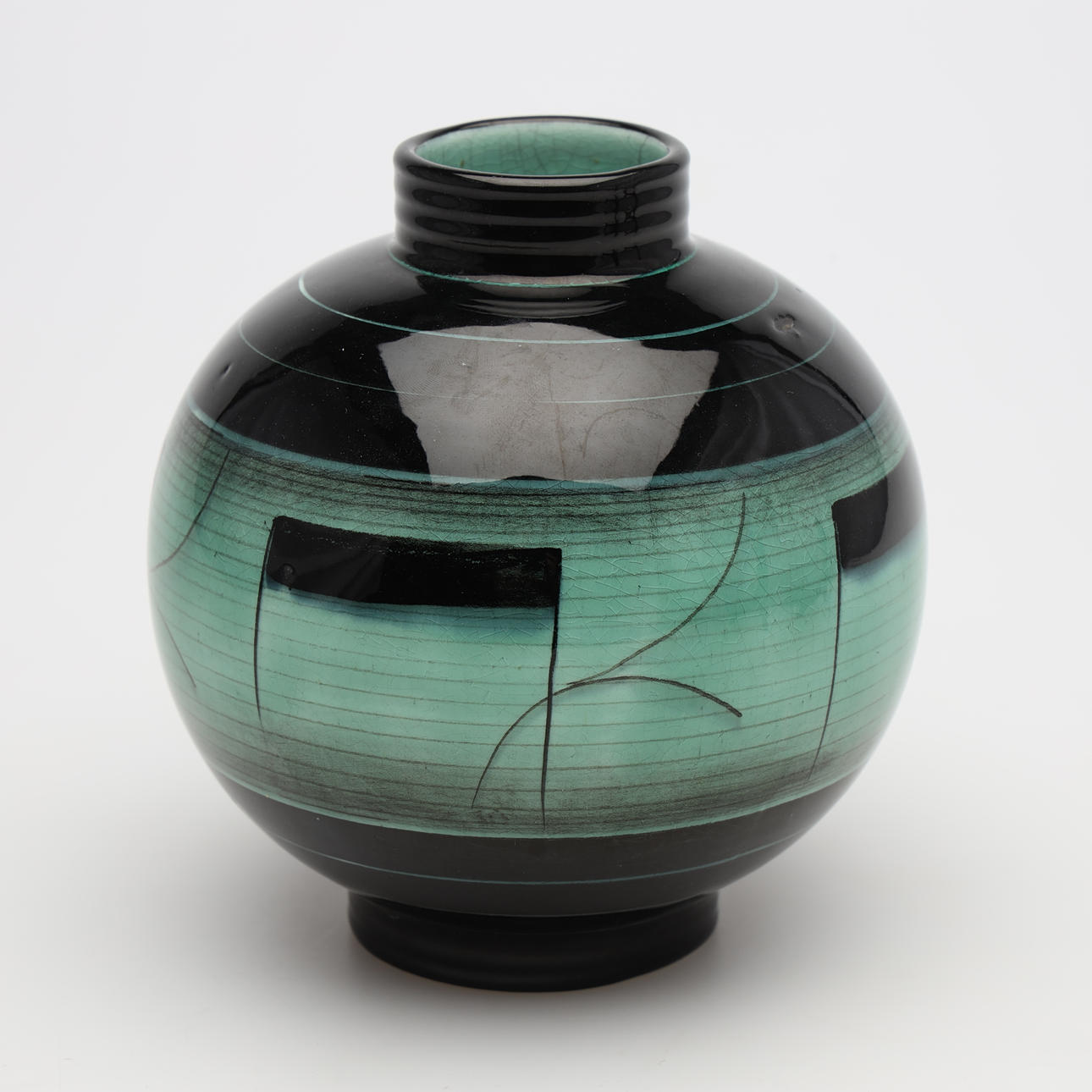 ILSE CLAESSON. A ceramic vase, art deco, Rörstrand.