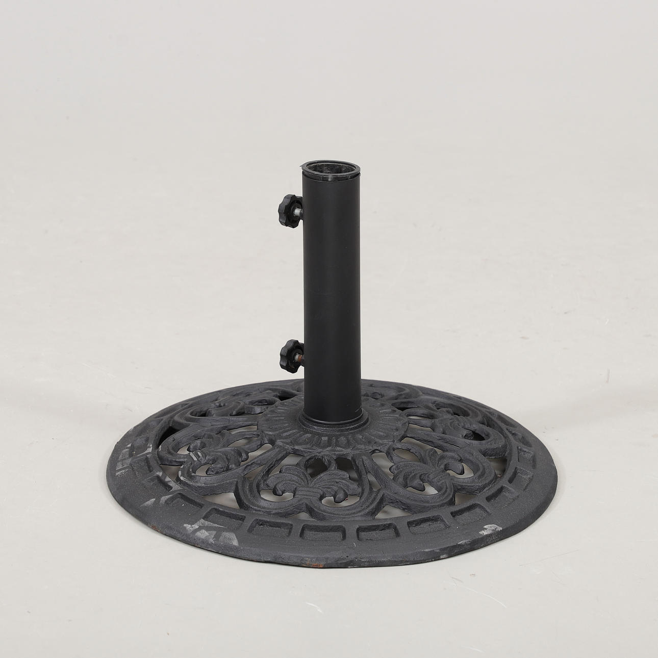 PARASOLLFOT, gjutjärn/plast, 2000-tal.