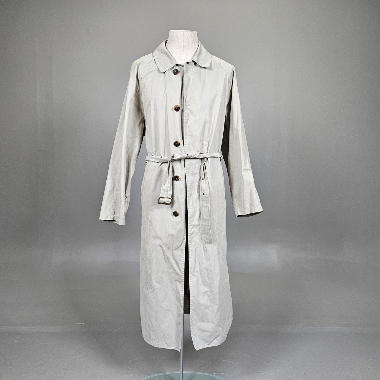 GABARDINA, Hugo Boss.